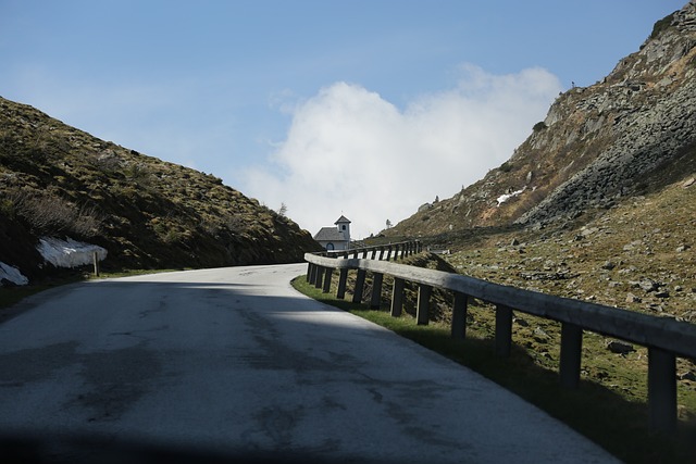 Duurzaamheid in infrastructuur: kunststof afdekprofielen en standaard profielen Duurzaamheid in infrastructuur: kunststof afdekprofielen en standaard profielen